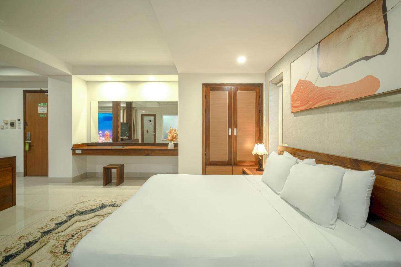 Emerald Boutique Hotel Danang Екстер'єр фото