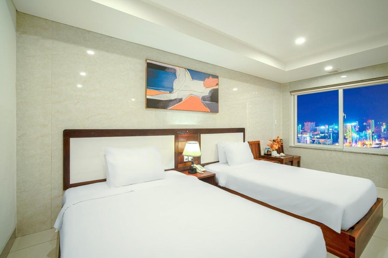 Emerald Boutique Hotel Danang Екстер'єр фото