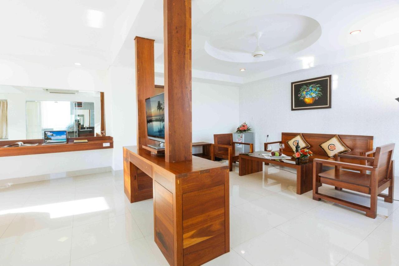 Emerald Boutique Hotel Danang Екстер'єр фото
