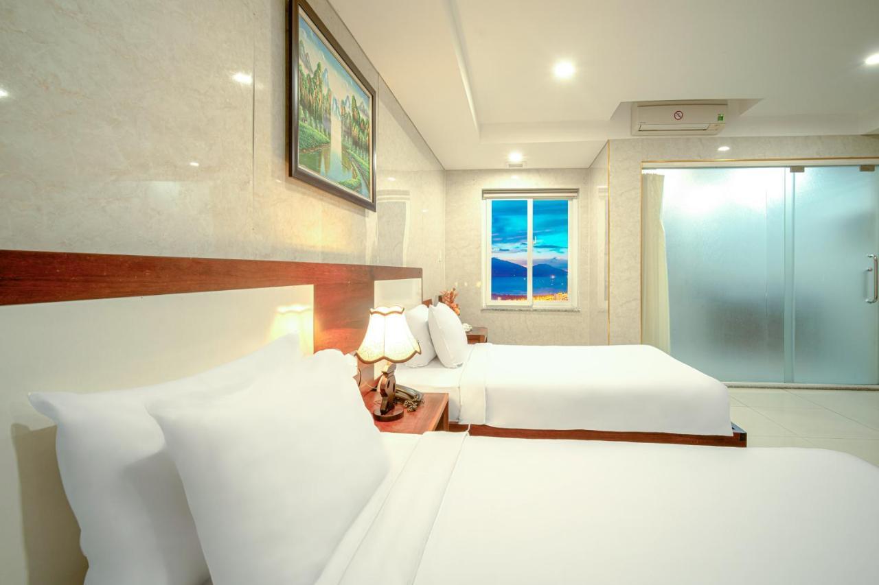 Emerald Boutique Hotel Danang Екстер'єр фото