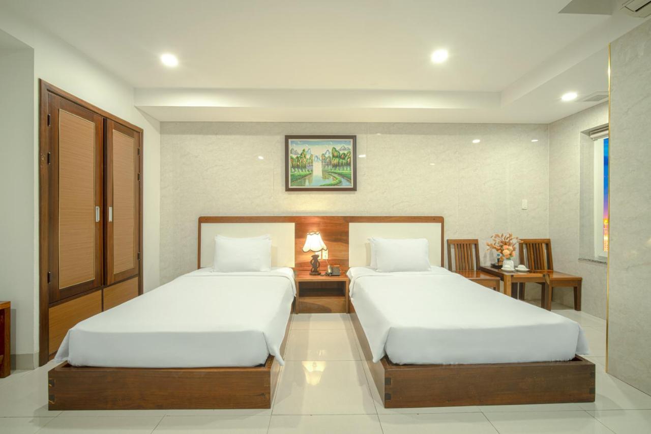 Emerald Boutique Hotel Danang Екстер'єр фото